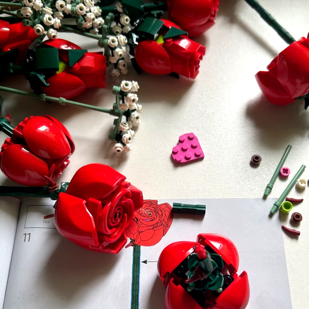 Red Rose Building Bouquet Set