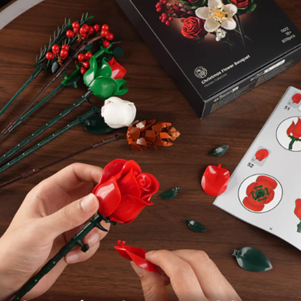 Stellar Rose Building Bouquet Set