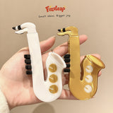 Saxophone Claw